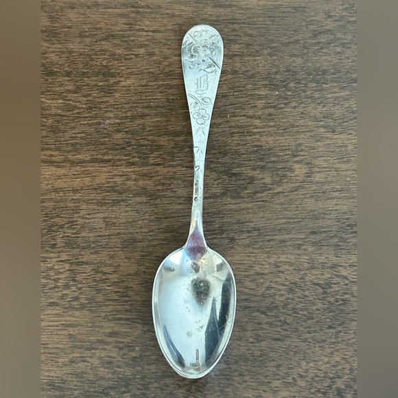 TOWLE STERLING SILVER TEASPOON 5 3/4" ETCHED FLORAL PATTERN WITH MONOGRAM B - Picture 1 of 10